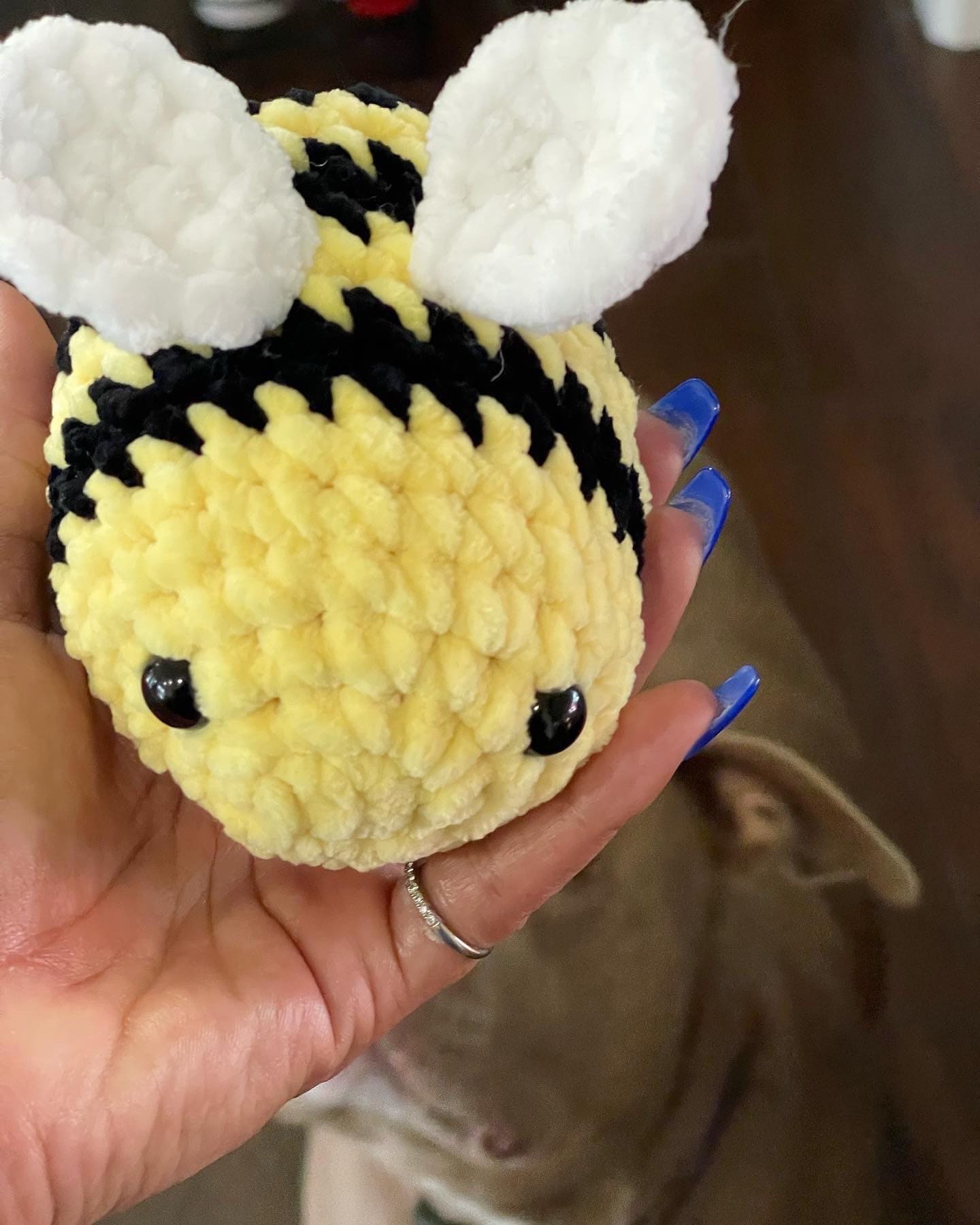 Small plush Bee - crochet