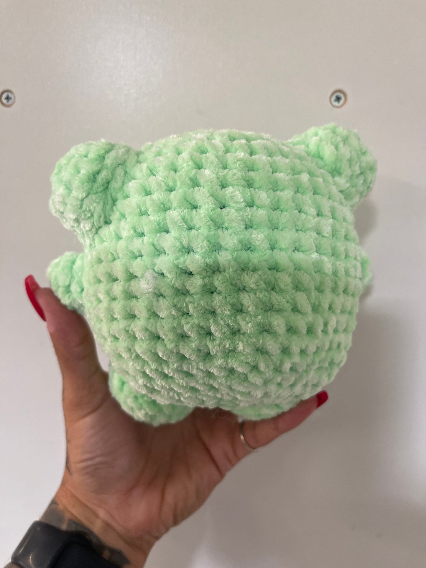 Medium Size frog - crochet